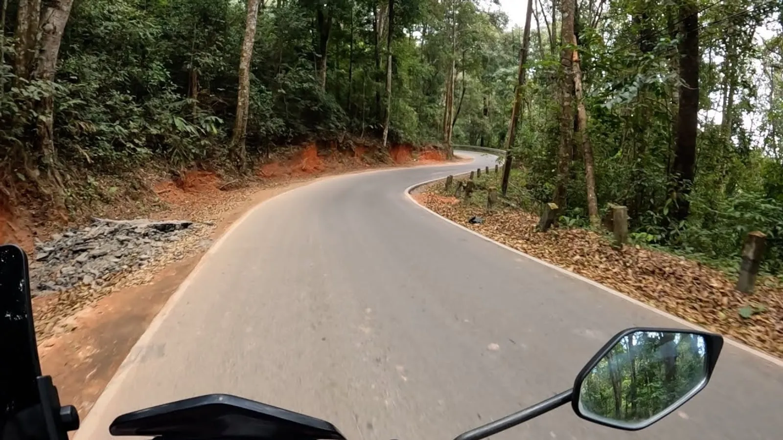 Still from “Doi Pui, coming down”